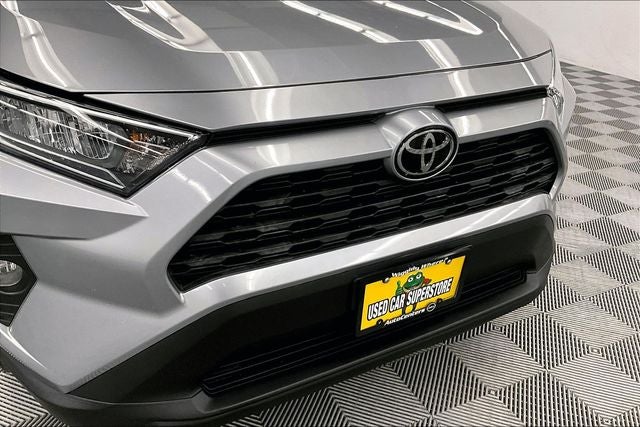 2021 Toyota RAV4 XLE AWD - Adaptive Cruise - Blind Spot Detection