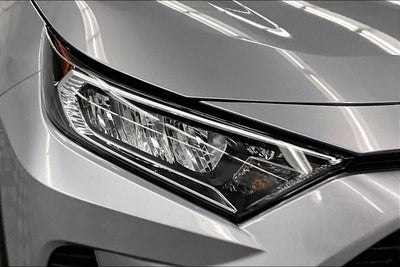 2021 Toyota RAV4 XLE AWD - Adaptive Cruise - Blind Spot Detection