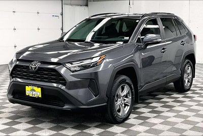 2024 Toyota RAV4 XLE AWD-Adaptive Cruise-Blind Spot Monitor