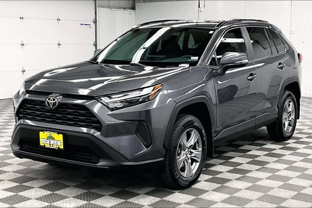 2024 Toyota RAV4 XLE AWD-Adaptive Cruise-Blind Spot Monitor