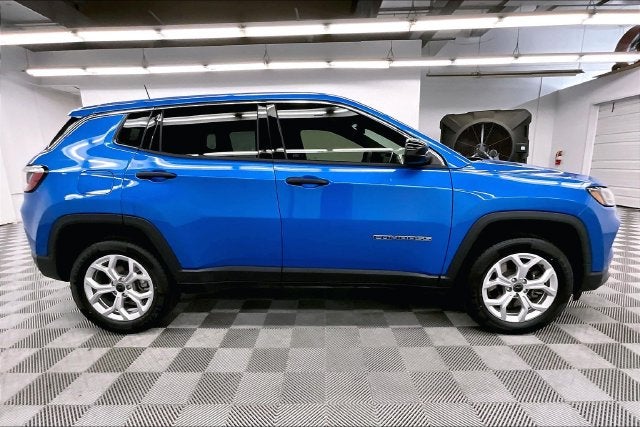 2025 Jeep Compass Sport 4x4-Blind Spot Monitor-Apple CarPlay/Android Auto