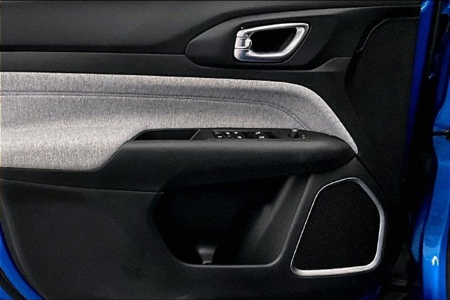 2025 Jeep Compass Sport 4x4-Blind Spot Monitor-Apple CarPlay/Android Auto