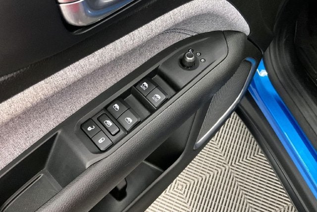 2025 Jeep Compass Sport 4x4-Blind Spot Monitor-Apple CarPlay/Android Auto