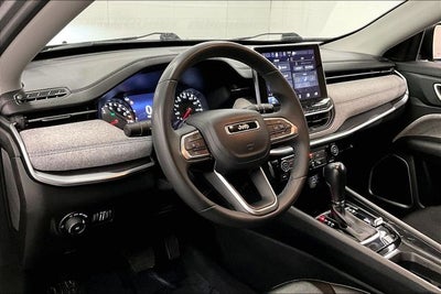 2022 Jeep Compass Latitude 4x4 - Blind Spot Detection - Apple CarPlay/Android