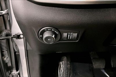 2022 Jeep Compass Latitude 4x4 - Blind Spot Detection - Apple CarPlay/Android