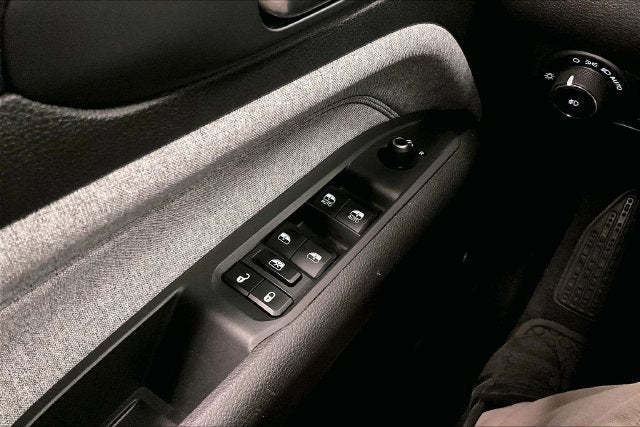 2023 Jeep Compass Latitude 4x4-Adaptive Cruise-Htd Seats-Remote Start
