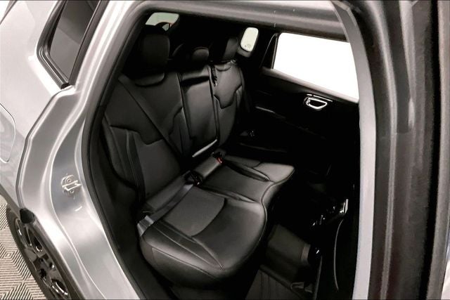 2025 Jeep Compass Latitude 4x4-Htd Seats-Remote Start-Blind Spot Monitor