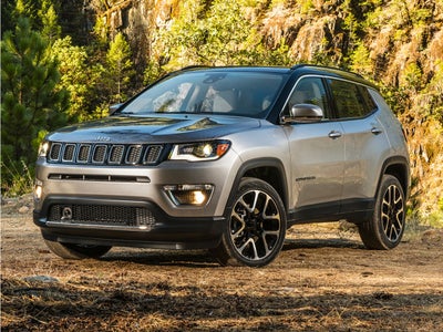 2018 Jeep Compass Limited 4X4-Navigation-Leather