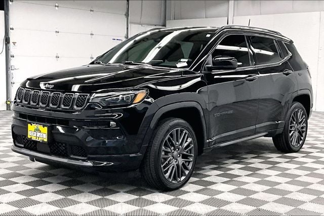 2023 Jeep Compass High Altitude 4x4 - Pano Roof - Adaptive Cruise - Htd Leather