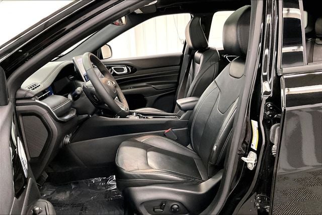 2023 Jeep Compass High Altitude 4x4 - Pano Roof - Adaptive Cruise - Htd Leather