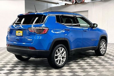 2024 Jeep Compass Latitude Lux 4X4-Heated Front Seats