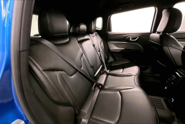 2024 Jeep Compass Latitude Lux 4X4-Heated Front Seats