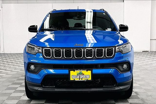 2024 Jeep Compass Latitude Lux 4X4-Heated Front Seats