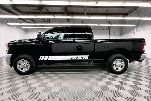 2023 RAM 3500 Tradesman 4x4-Apple CarPlay/Android Auto-Rear Camera