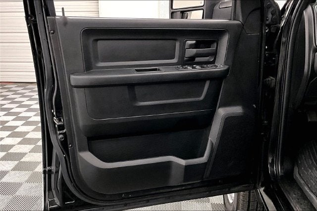 2023 RAM 3500 Tradesman 4x4-Apple CarPlay/Android Auto-Rear Camera