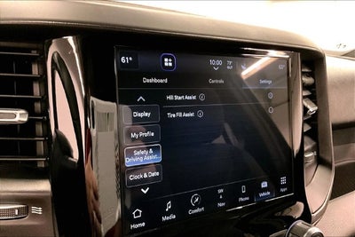 2023 RAM 3500 Tradesman 4x4-Apple CarPlay/Android Auto-Rear Camera