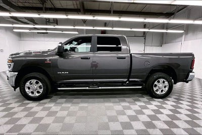 2025 RAM 3500 Big Horn 4x4-Diesel-Adaptive Cruise-Htd Seats