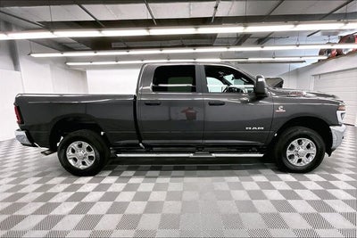 2025 RAM 3500 Big Horn 4x4-Diesel-Adaptive Cruise-Htd Seats
