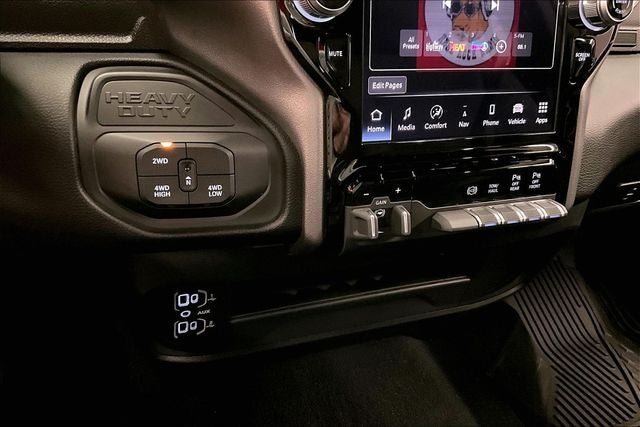 2025 RAM 3500 Big Horn 4x4-Diesel-Adaptive Cruise-Htd Seats