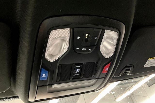 2023 RAM 3500 Tradesman Long Bed - 4x4 - Chrome Appearance Group