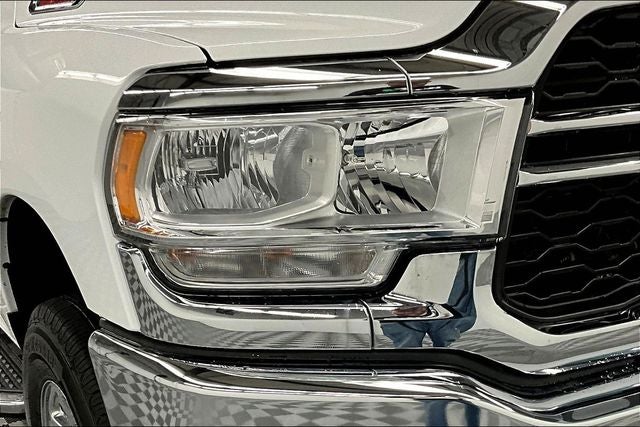 2023 RAM 3500 Tradesman Long Bed - 4x4 - Chrome Appearance Group