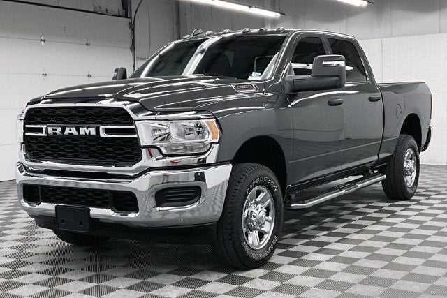 2024 RAM 2500 Tradesman 4x4 - Bluetooth - Rear Vision Camera