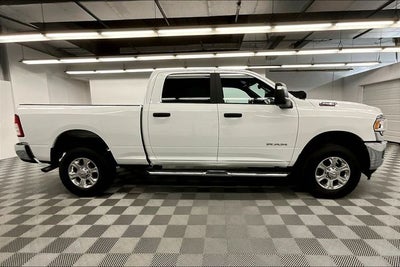 2024 RAM 2500 Big Horn 4x4 - Apple CarPlay/Android Auto - Rear Camera