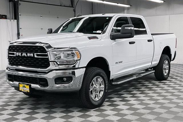 2024 RAM 2500 Big Horn 4x4 - Apple CarPlay/Android Auto - Rear Camera