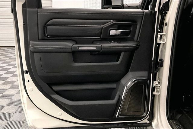 2024 RAM 2500 Limited 4X4 - Diesel - Night Edition - Sunroof