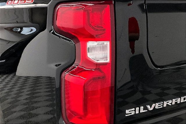 2024 Chevrolet Silverado 1500 LT Trail Boss 4X4-Diesel-Heated Seats