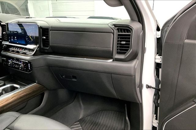 2024 Chevrolet Silverado 1500 LT Trail Boss 4x4-Sunroof-Htd Leather-20'' Wheels