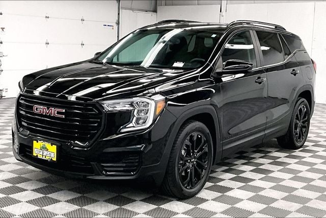 2022 GMC Terrain SLE Elevation Edition - Pano Roof - Htd Seats