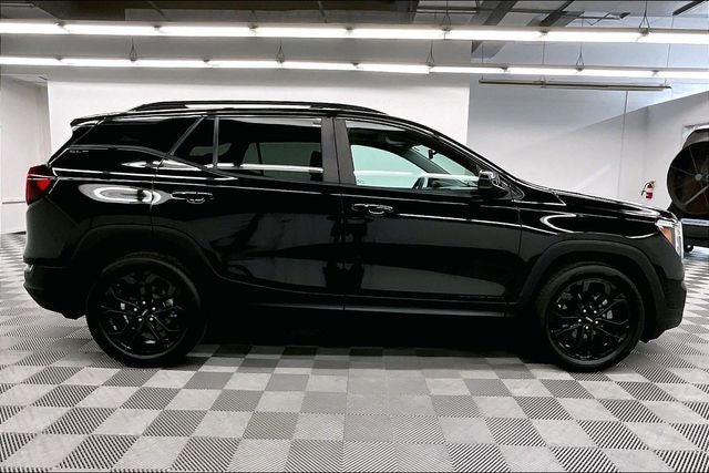 2022 GMC Terrain SLE Elevation Edition - Pano Roof - Htd Seats