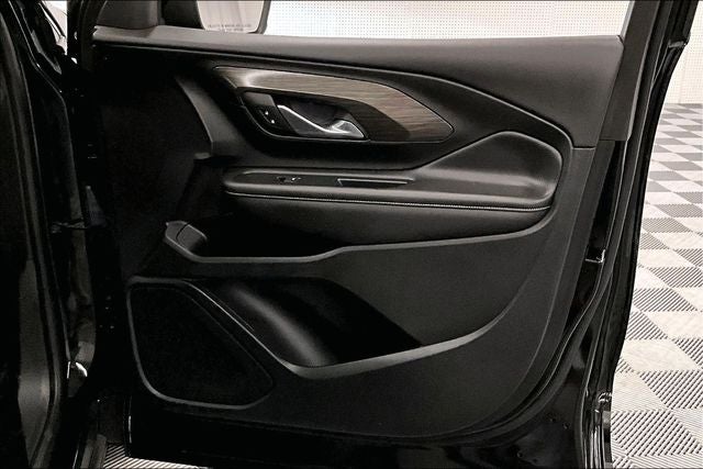 2022 GMC Terrain SLE Elevation Edition - Pano Roof - Htd Seats