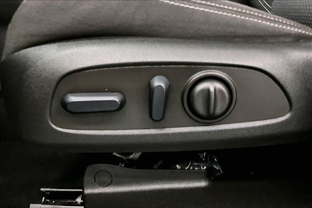 2022 GMC Terrain SLE Elevation Edition - Pano Roof - Htd Seats