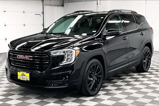 2023 GMC Terrain SLT