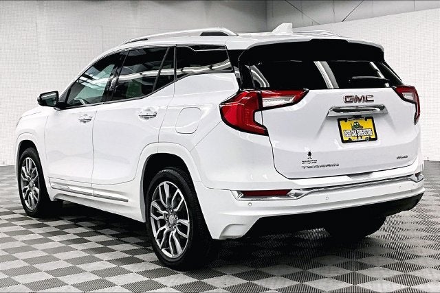 2024 GMC Terrain Denali
