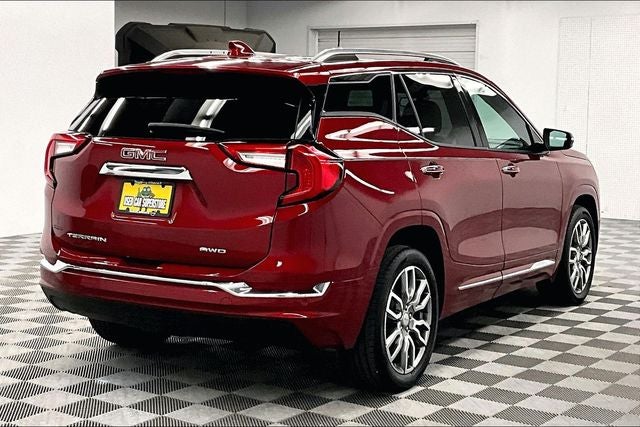 2024 GMC Terrain Denali
