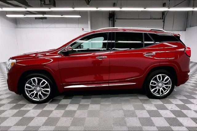 2024 GMC Terrain Denali