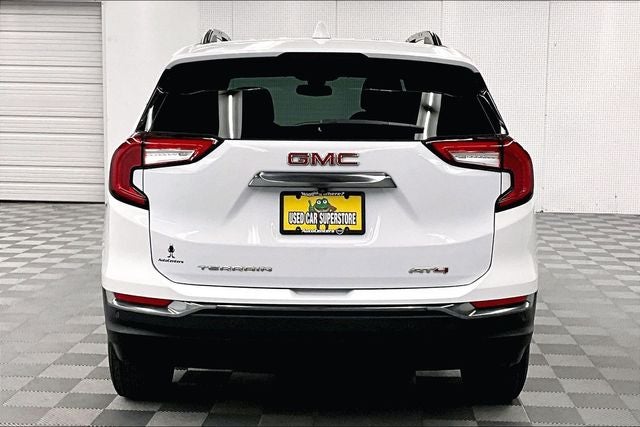2023 GMC Terrain AT4