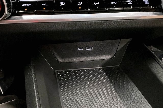 2025 Chevrolet Equinox ACTIV Pano Roof-Adaptive Cruise-Htd/Cooled Seats