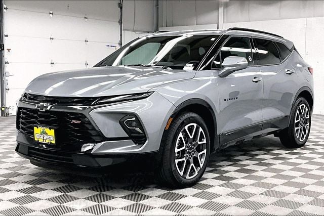 2025 Chevrolet Blazer RS Htd Seats-Remote Start-Blind Spot Monitor