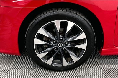 2019 Nissan Sentra SR