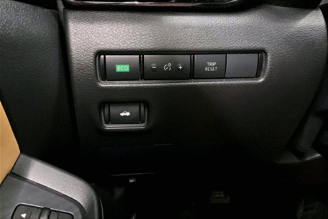 2024 Nissan Sentra SV Sunroof-Adaptive Cruise-Htd Leather