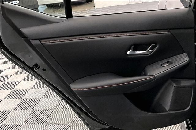 2025 Nissan Sentra SR - Premium Package