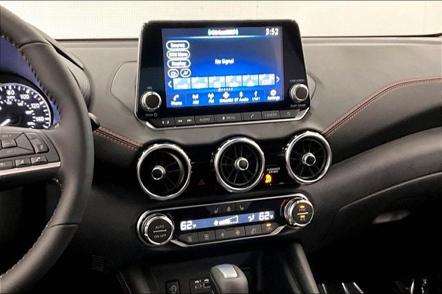 2025 Nissan Sentra SR - Premium Package