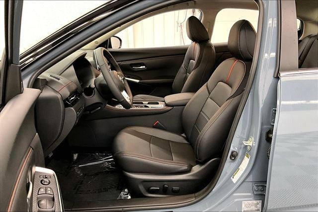 2025 Nissan Sentra SR - Premium Package