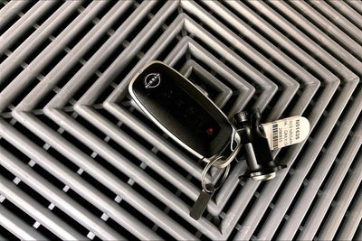 2025 Nissan Sentra SR - Premium Package