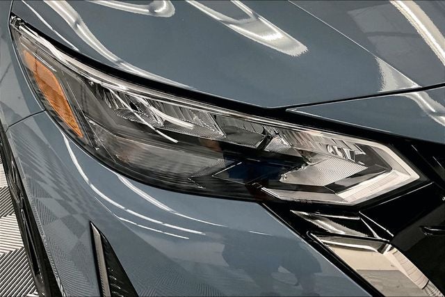 2025 Nissan Sentra SR - Premium Package