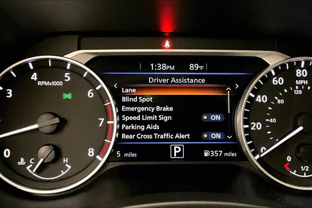 2025 Nissan Sentra SR - Premium Package